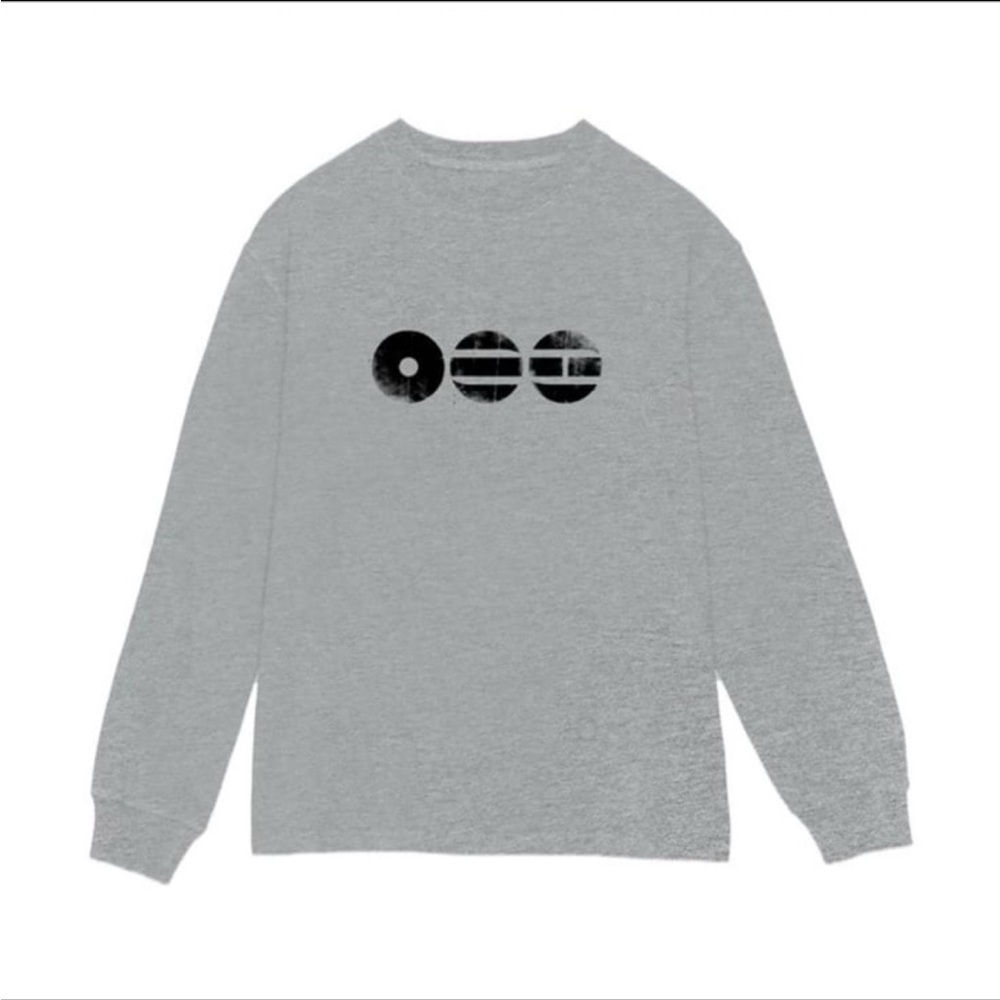 Grey Long Sleeve Tee with Black Disc Graphic